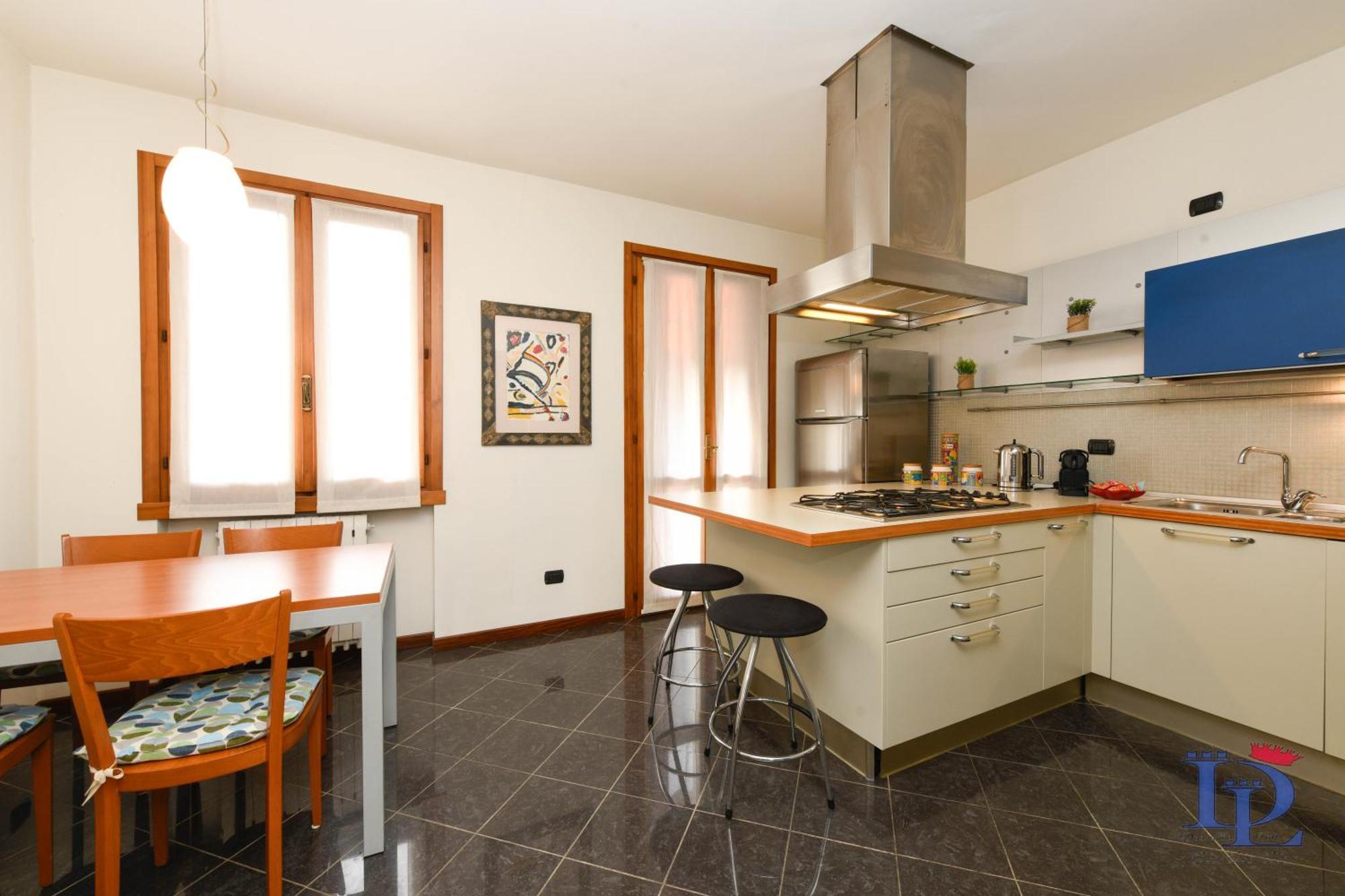 Desenzanoloft Official Partner Marriott Homes & Villas - Gardastar La Stella Del Lago Desenzano del Garda Eksteriør billede