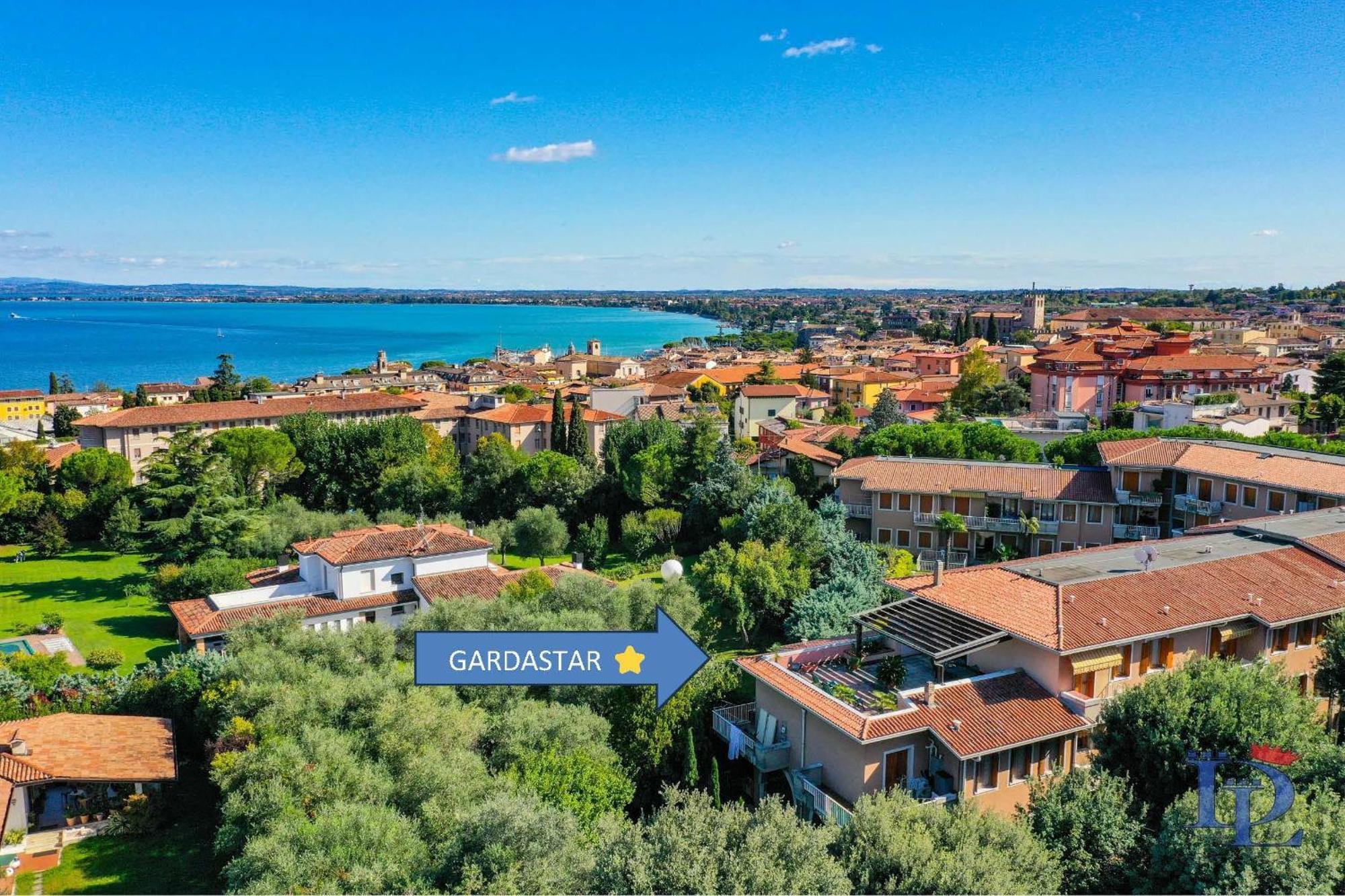 Desenzanoloft Official Partner Marriott Homes & Villas - Gardastar La Stella Del Lago Desenzano del Garda Eksteriør billede
