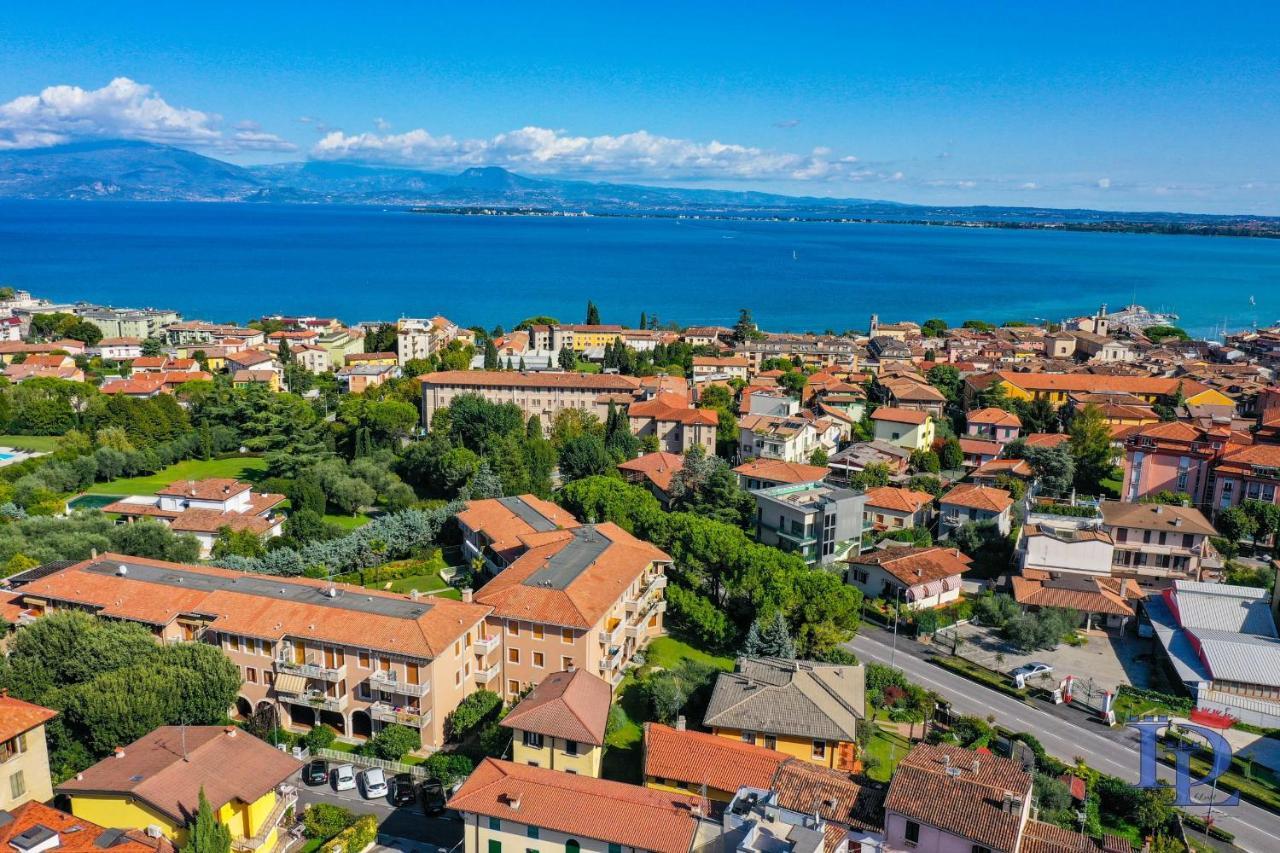 Desenzanoloft Official Partner Marriott Homes & Villas - Gardastar La Stella Del Lago Desenzano del Garda Eksteriør billede